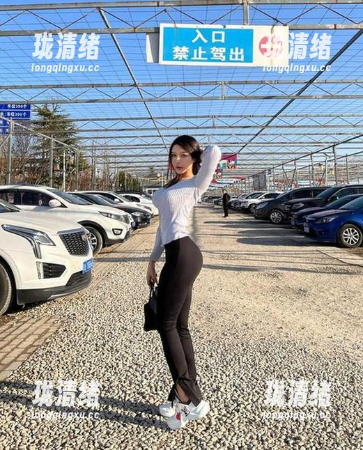 金希儿 微密圈 - 金希儿的镜子自拍狂欢——精选写真,爱上怼镜