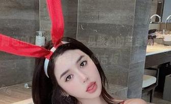 微密圈 – 阿色的私拍合集：一见倾心的蓝色妖姬，根本不是你想象中的古板