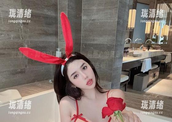 微密圈 - 阿色的私拍合集：一见倾心的蓝色妖姬，根本不是你想象中的古板