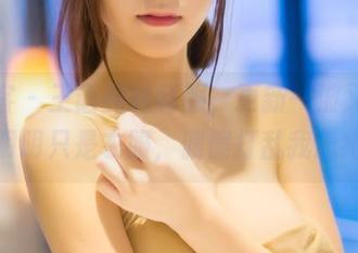 青豆客 – 王语纯的制服，更新一波又一波，明明只是衣服，偏偏打乱我思绪。