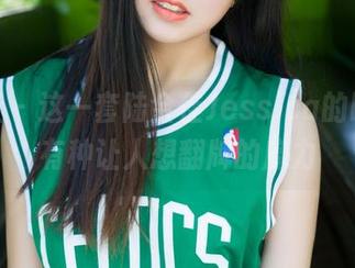 魅妍社 – 这一套陆金佳Jessica的眼镜，有种让人想翻牌的魔力